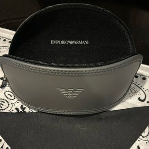 Oakley radar lock path Low bridge fit Polarized Oakley lenses armani case